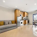 公寓 Clube Da Rocha 3 *