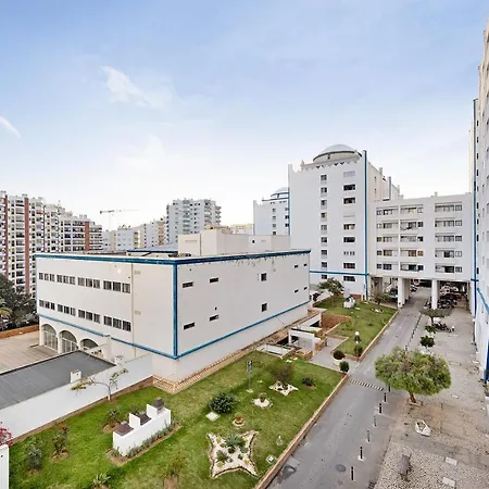 Apartman Clube Da Rocha 3 *